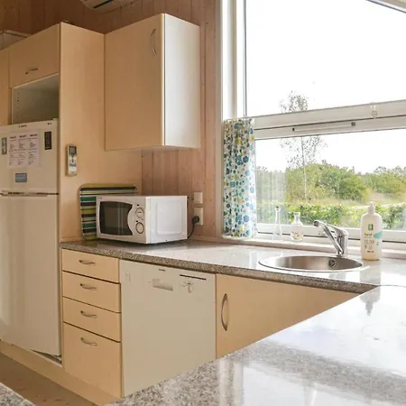 בית נופש Nice In With Kitchen הובבורג